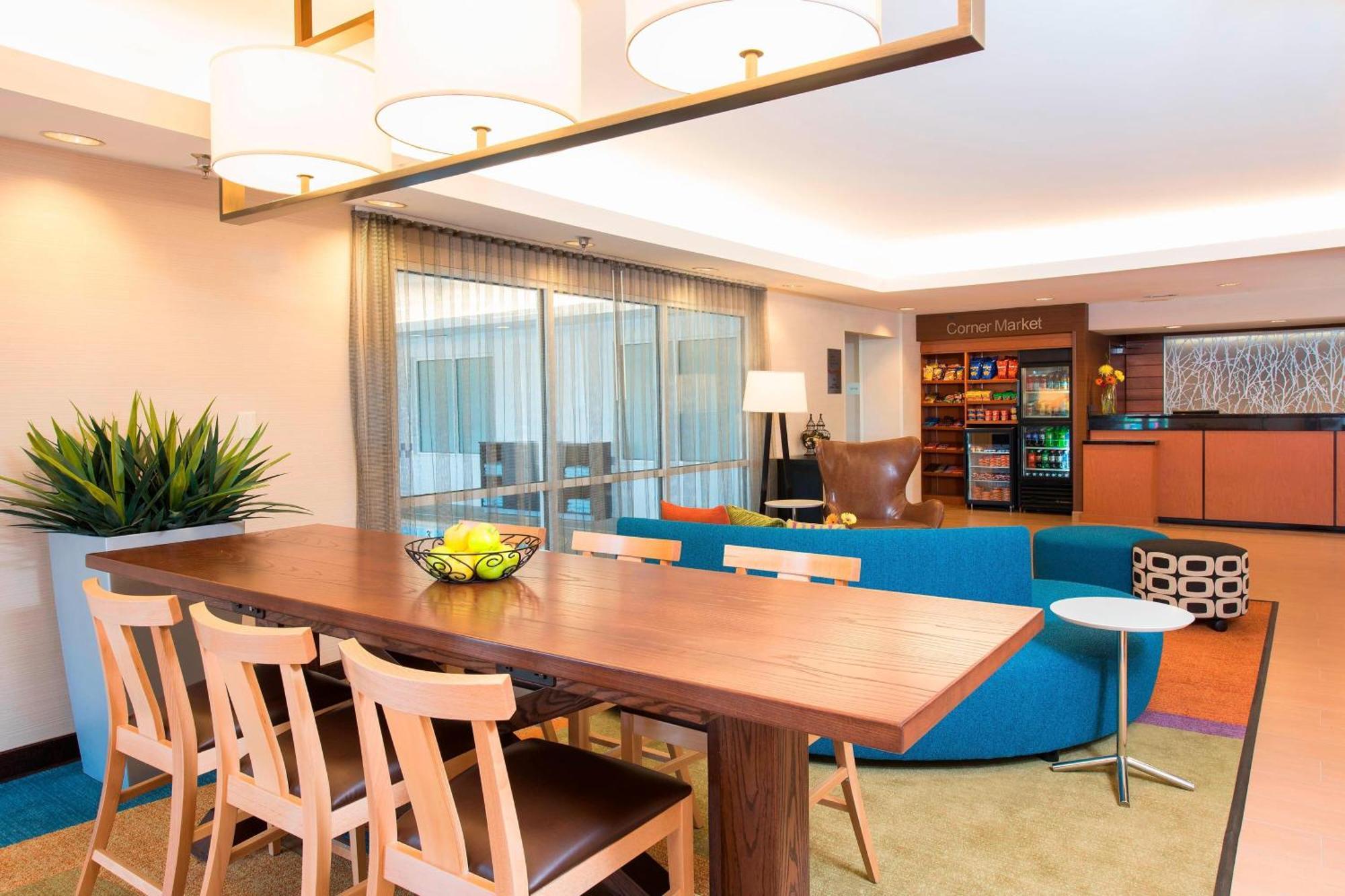Fairfield Inn & Suites By Marriott Bloomington Exteriör bild